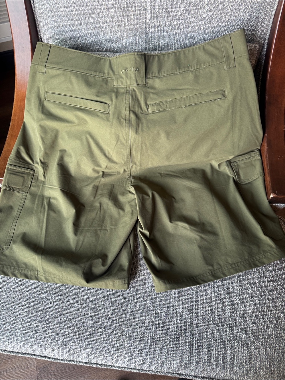 Orvis Men's Olive Cargo Shorts - Picture 4 of 4